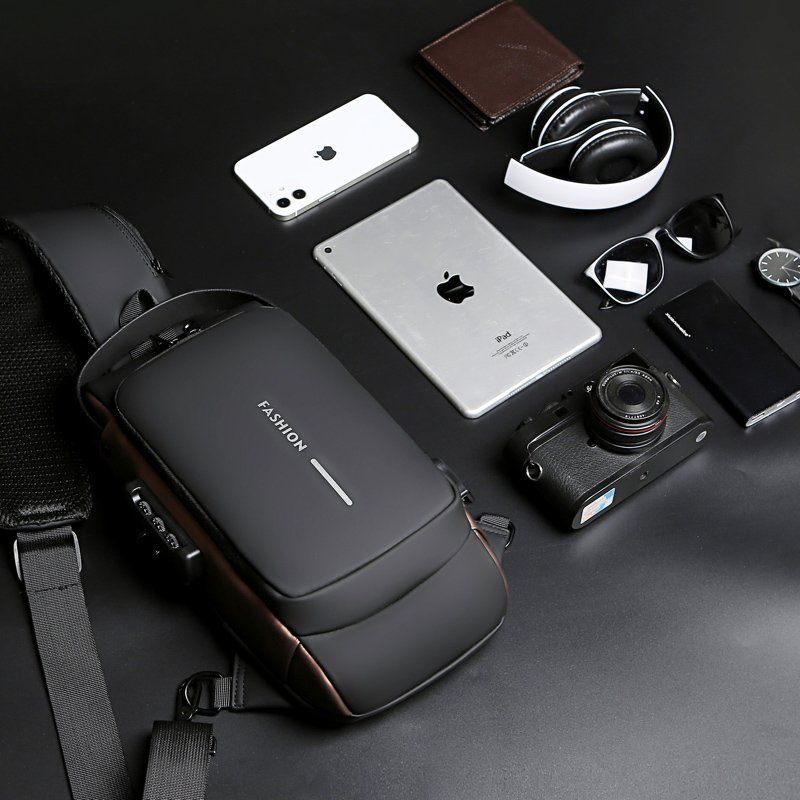 Waterproof Anti-Theft Shoulder Bag with Built-in USB
